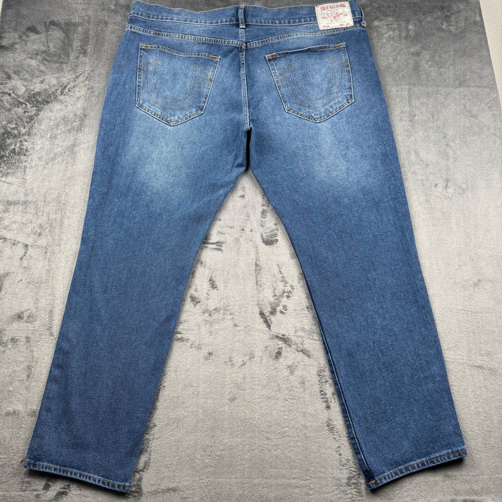 True Religion Geno Relaxed Slim Jeans Mens 42 Blue Denim Medium Wash Excellent
